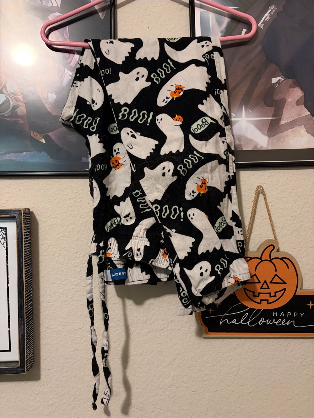 Old Navy Black & White Ghost Print Pajama Pants with Orange jack o lanterns